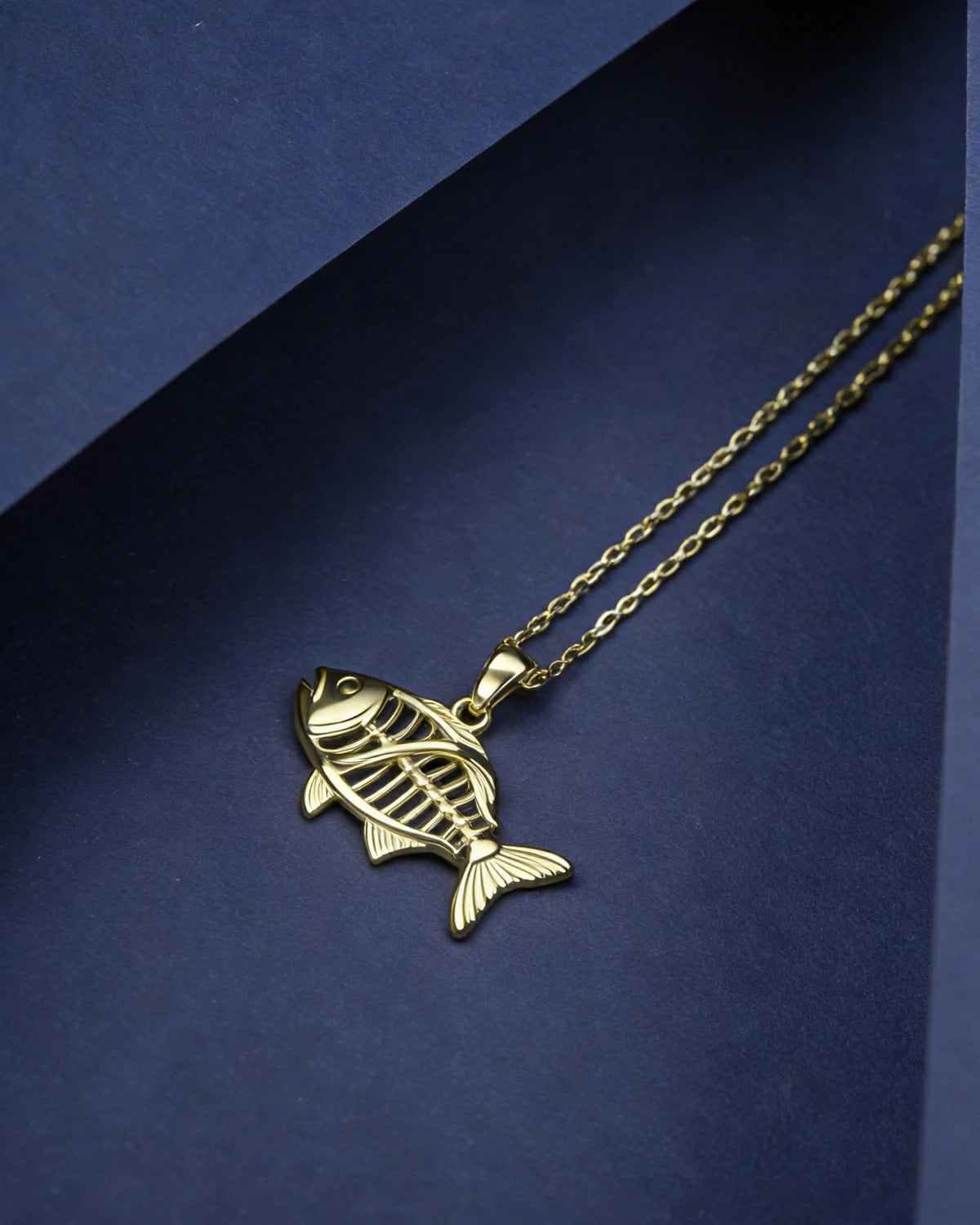 Fish bone Pendant
DNA Pendant
925 Silver Pendant
Gene Jewelry
Evolution Jewelry
Fish bone Gene
Statement Necklace
Silver Necklace
Symbolic Pendant
Unique DNA Jewelry