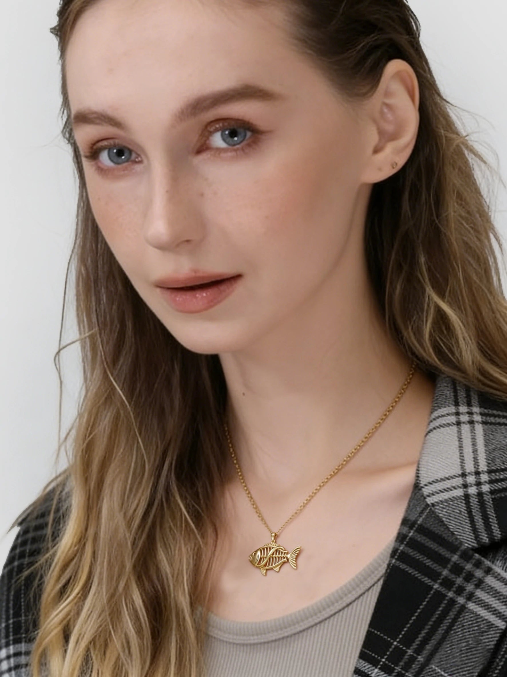 Fish bone Pendant
DNA Pendant
925 Silver Pendant
Gene Jewelry
Evolution Jewelry
Fish bone Gene
Statement Necklace
Silver Necklace
Symbolic Pendant
Unique DNA Jewelry