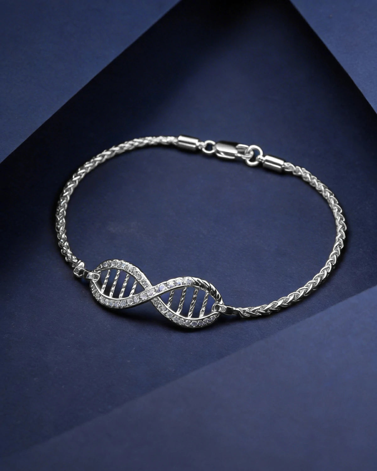 Infinity Bracelet
DNA Bracelet
925 Silver Bracelet
Rope Chain Bracelet
Twisted Gold Bracelet
Gene Jewelry
Infinity Symbol Jewelry
Everyday Luxury
Wearable Art
Meaningful jewelry