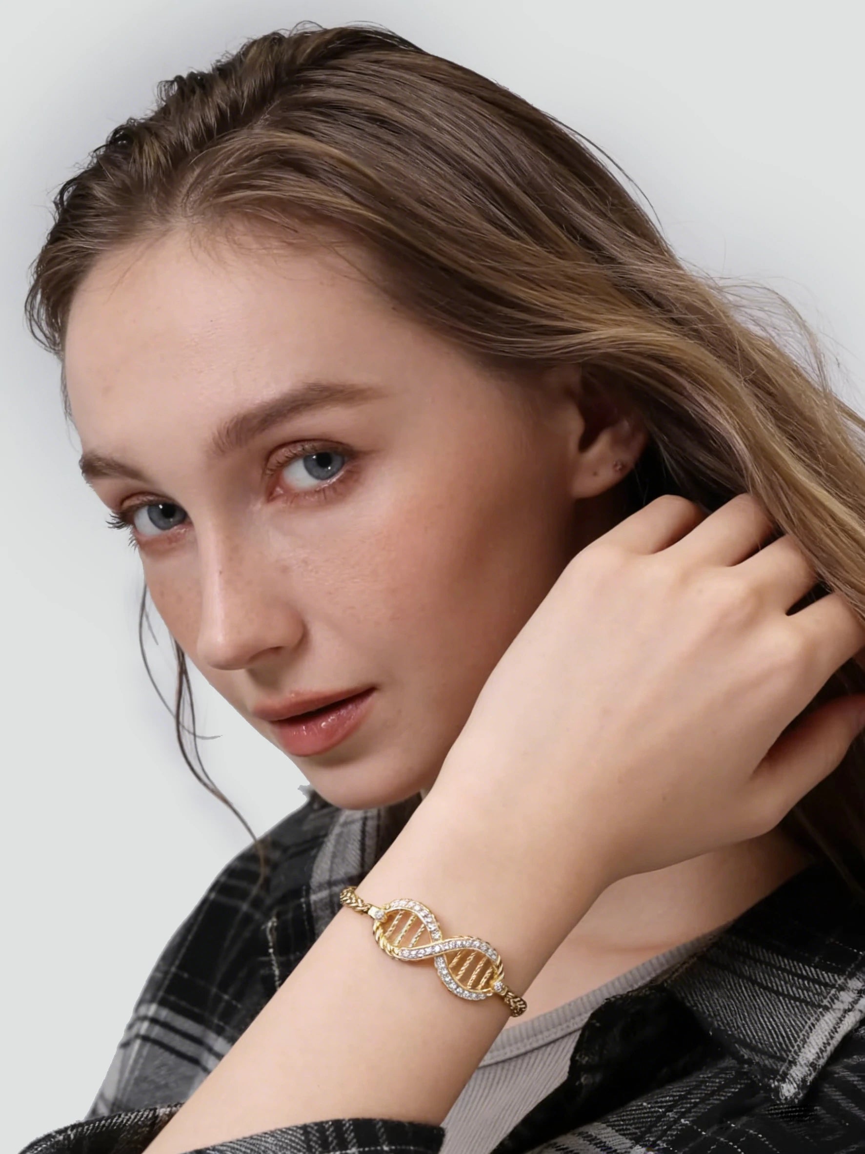 Infinity Bracelet
DNA Bracelet
925 Silver Bracelet
Rope Chain Bracelet
Twisted Gold Bracelet
Gene Jewelry
Infinity Symbol Jewelry
Everyday Luxury
Wearable Art
Meaningful jewelry