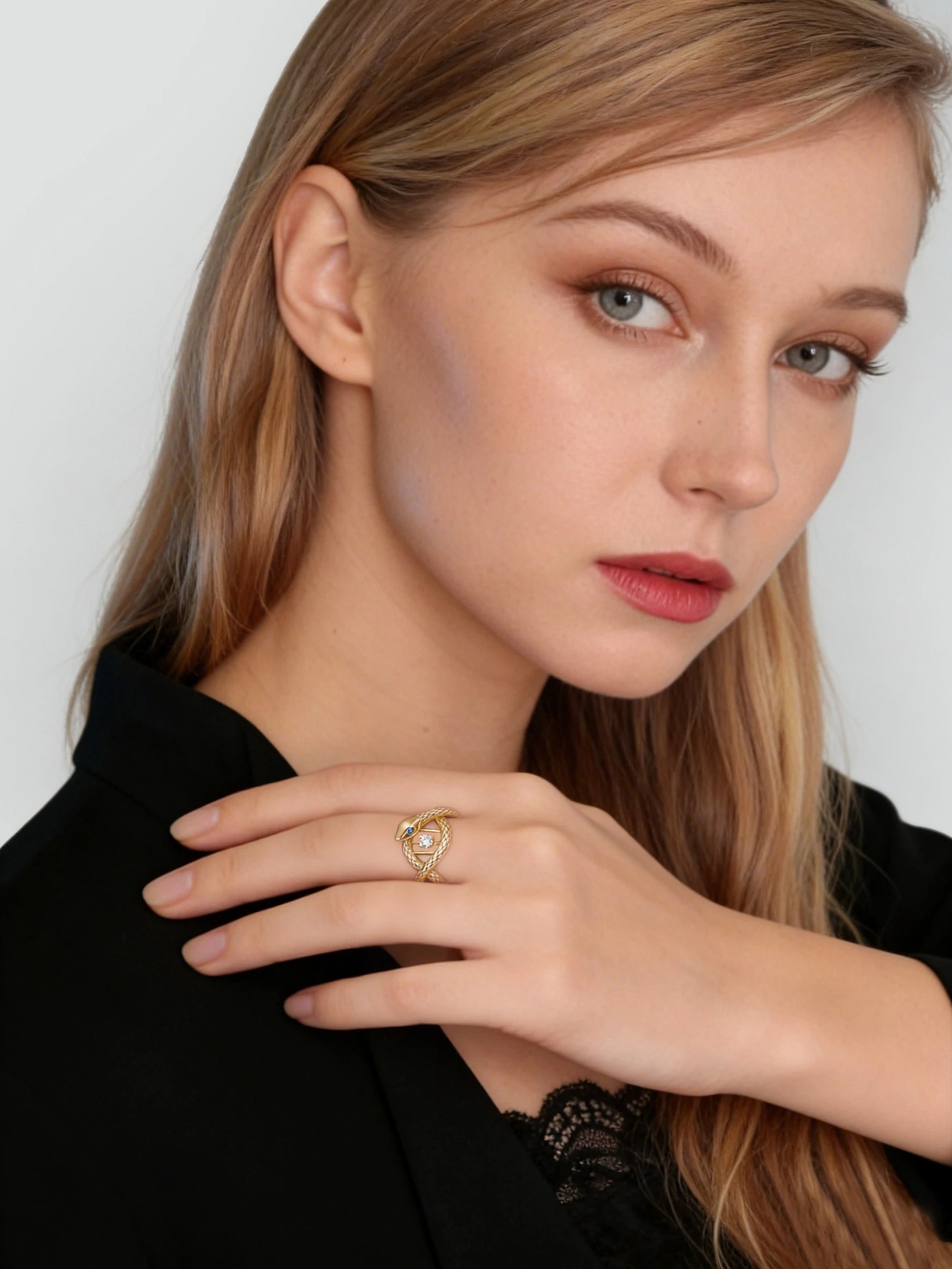 Serpent Ring
DNA Jewelry
925 Silver Ring
Sapphire Ring
Serpent Gene Ring
Mystical Ring
Snake Ring Design
Genealogy Jewelry
Statement Ring
Silver Gemstone Ring