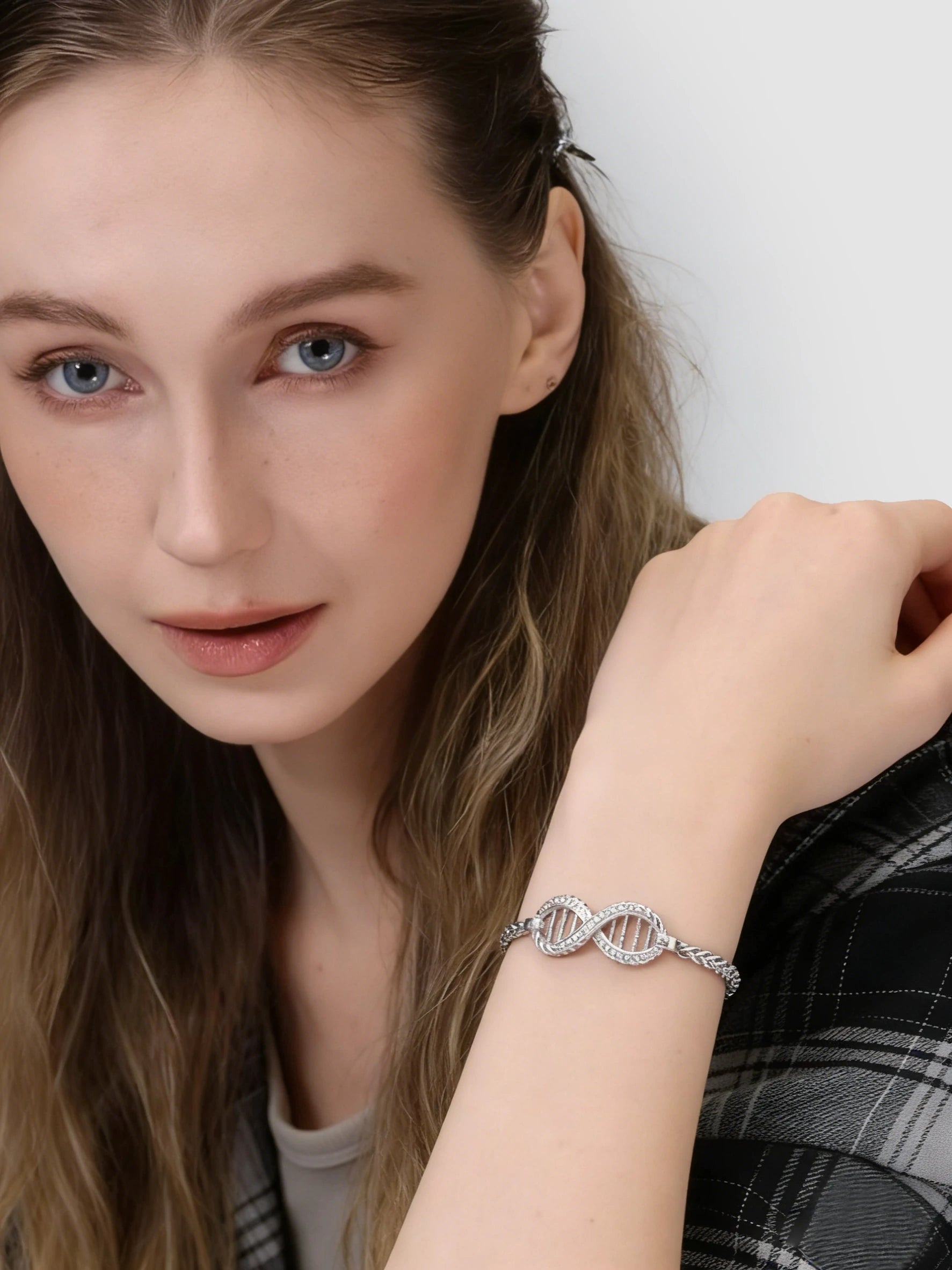 Infinity Bracelet
DNA Bracelet
925 Silver Bracelet
Rope Chain Bracelet
Twisted Gold Bracelet
Gene Jewelry
Infinity Symbol Jewelry
Everyday Luxury
Wearable Art
Meaningful jewelry