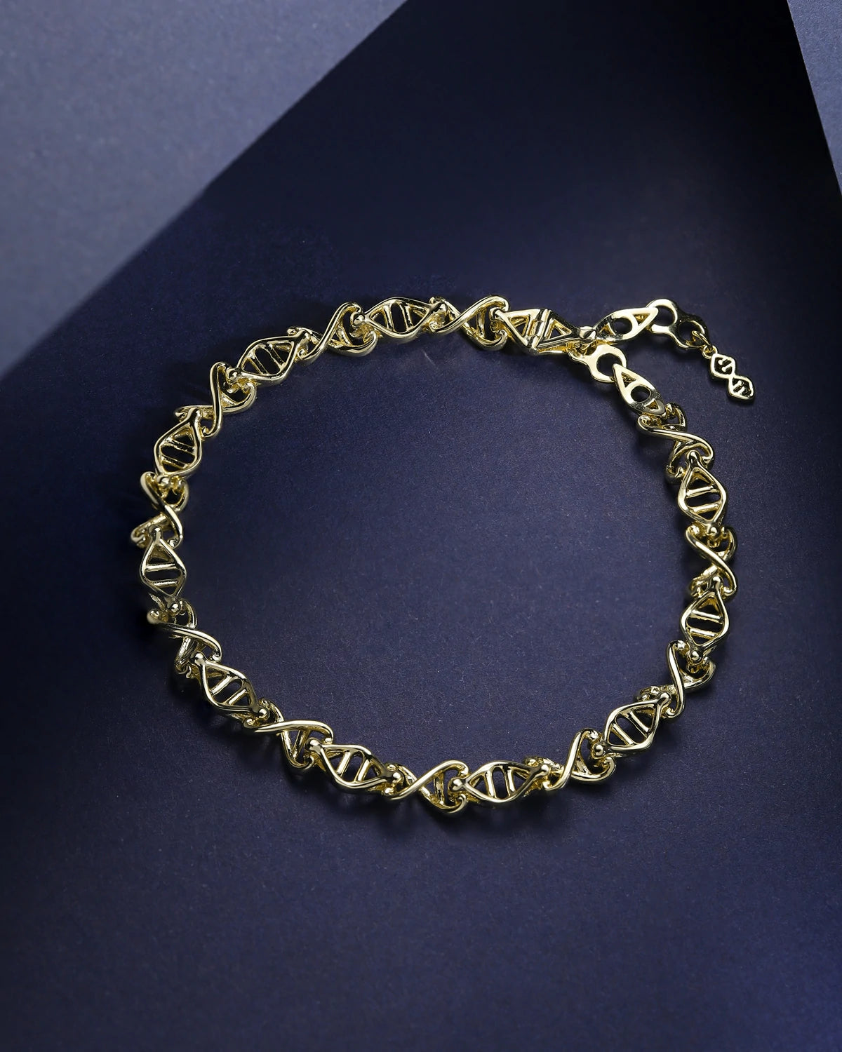 Linked Life Gene DNA Bracelet 
DNA Segment Gold Bracelet  
Life Code Segment Bracelet 
Unique Design Linked Life Gene Bracelet 
Linked DNA Gold Bracelet 
Luxury Closed-Loop Gene Bracelet 
One-of-a-Kind Segment DNA Bracelet 
Designer Linked Life Gene Bracelet 
Daily Wear DNA Gold Bracelet