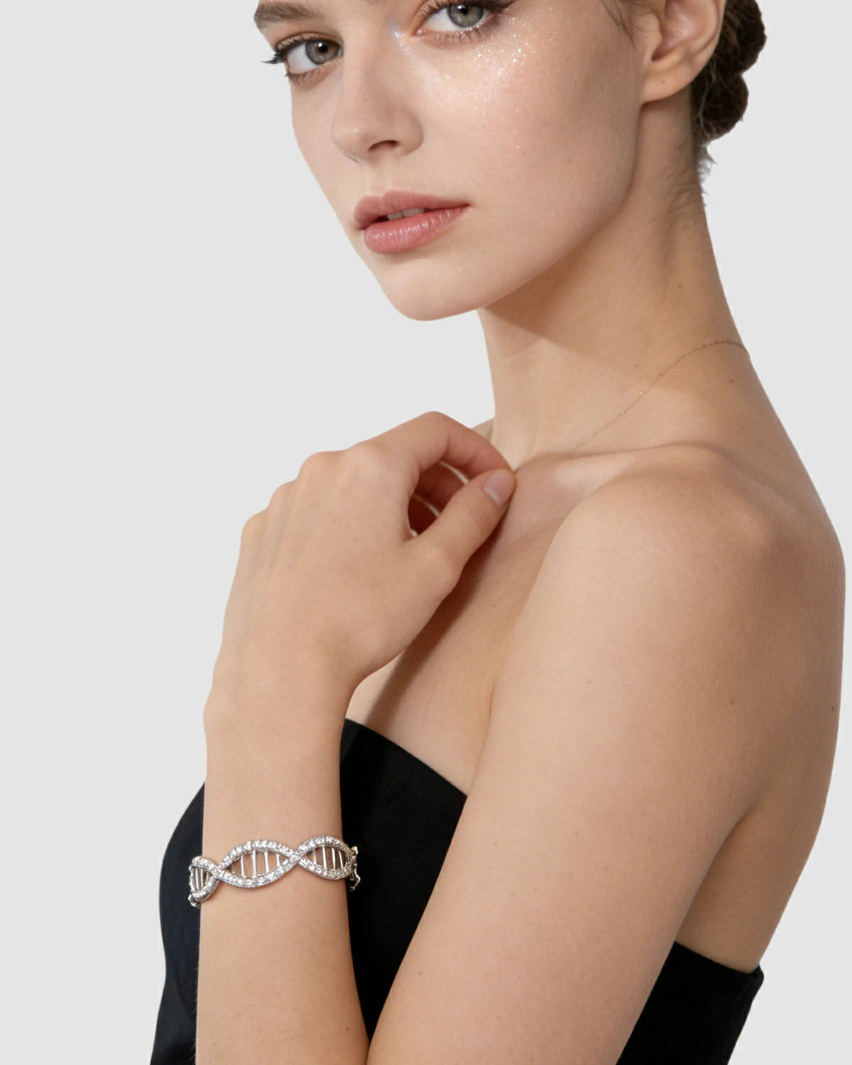 Star-Wrapped Gene DNA Bracelet
Full-Diamond DNA Gold Bracelet
Life Code Full-Diamond Bracelet
Unique Design Star-Wrapped Gene Bracelet
Star Orbit DNA Gold Bracelet
Luxury Brilliant Gene Bracelet
One-of-a-Kind Full-Diamond DNA Bracelet
Designer Star-Wrapped Gene Bracelet
Daily Wear Starlight DNA Bracelet