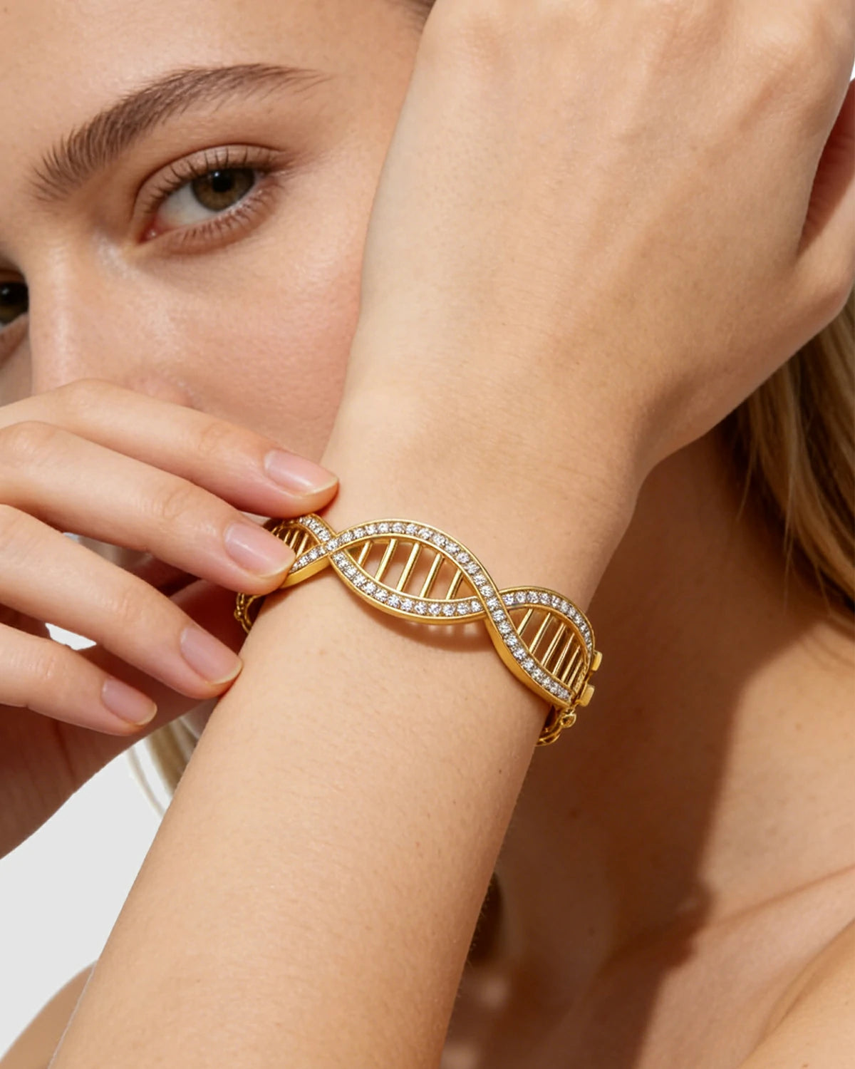 Gene Helix Diamond Bangle  
Stardust Paved Diamond Bangle 
Unique Design Luxury Bangle 
Life Code Jewelry 
Light Luxury Diamond Bracelet 
One-of-a-Kind DNA Chain Bangle 
Elegant Daily Wear Bangle 
Designer Gold Diamond Bangle 
Personalized Life Symbol Jewelry