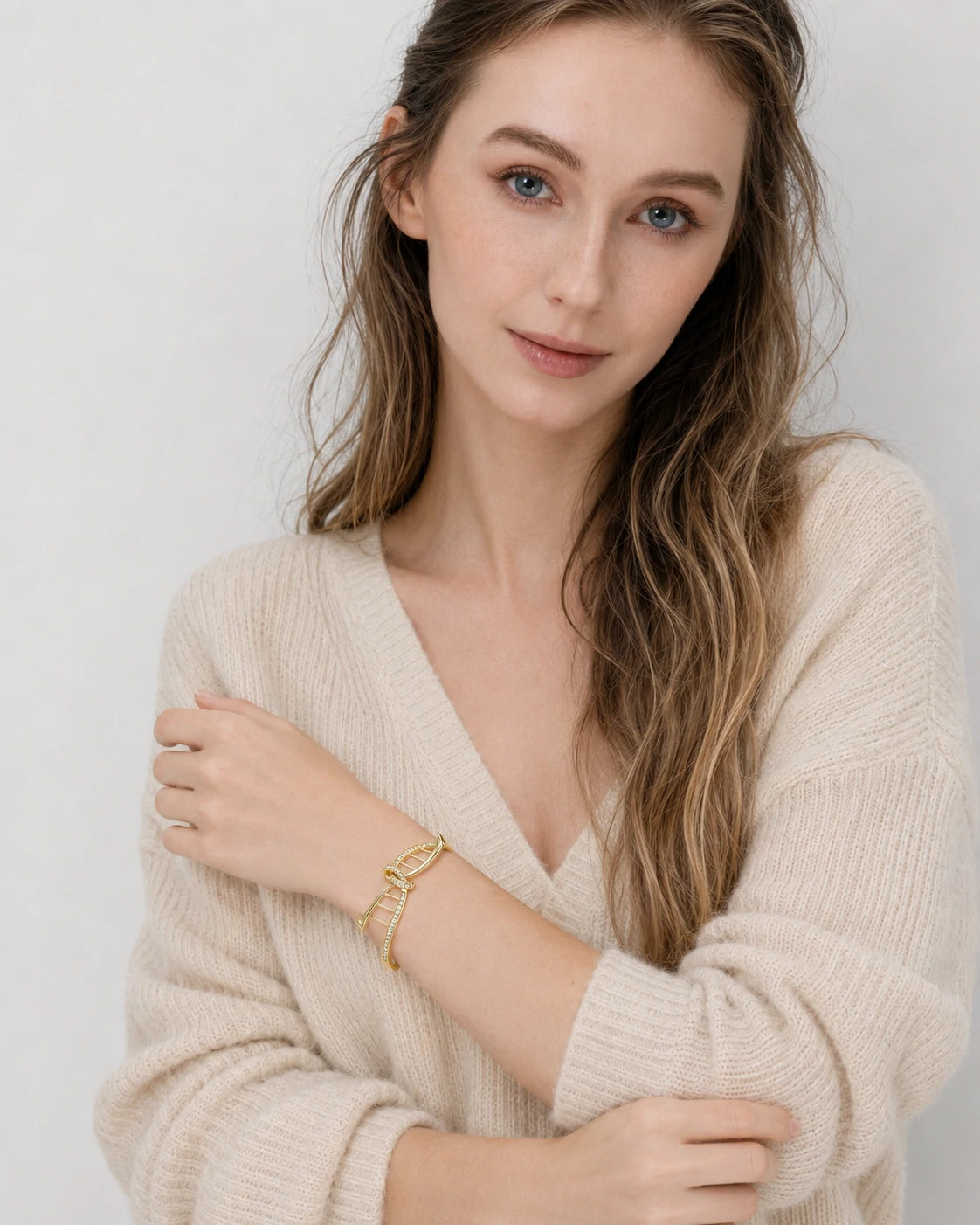 Eternal Gene Bow Bangle – DNA Inspired Crystal Bracelet